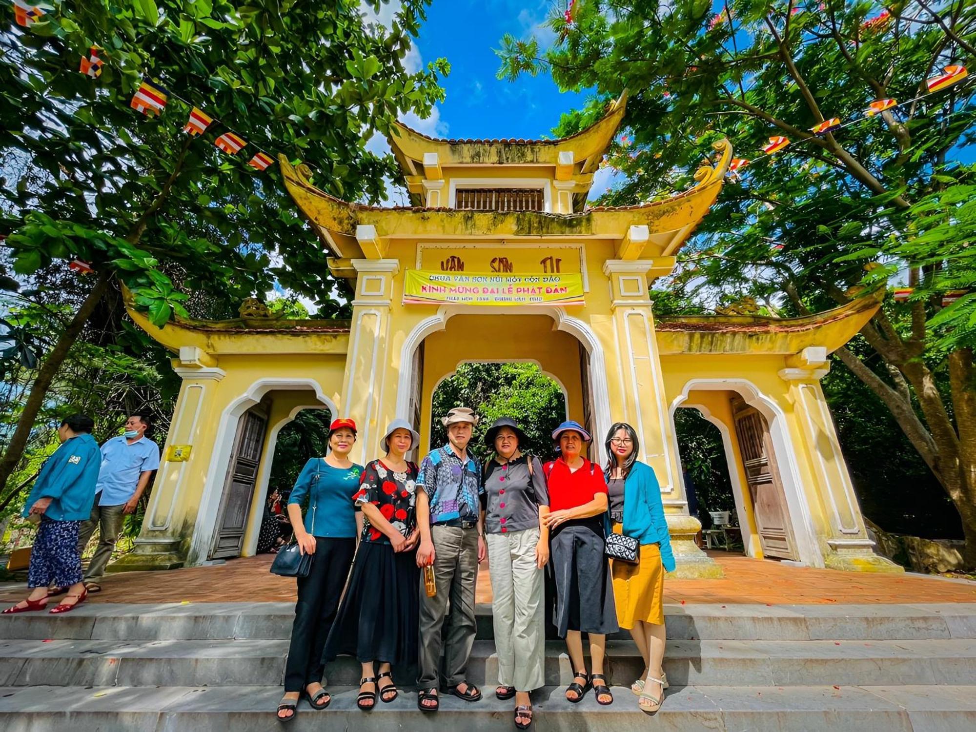 Duy Canh Homestay Chi Khu Co Ong 외부 사진